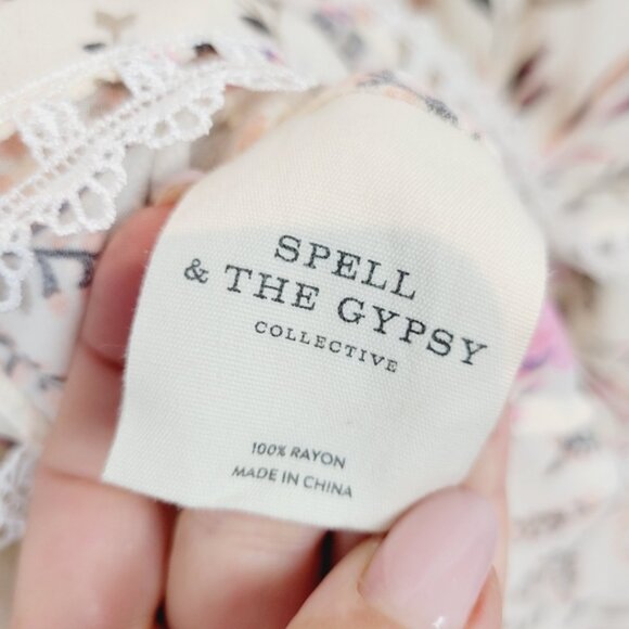 Spell and the Gypsy playdress - Picture 10 of 10